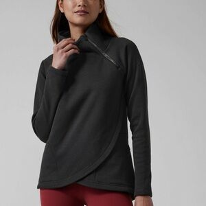 Athleta Women's Black Asymmetrical Pull Over-Sm